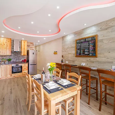 Apartment 40sec Walk To - Fully Air Con & Heated Brand New Xlendi